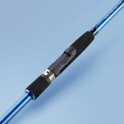 Canne à Bulle De Pêche Aux Leurres En Bord Mer ILICIUM-500 360 30-100gr -Magasin De Matériel De Pêche canne a bulle de peche aux leurres en bord mer ilicium 500 360 30 100gr 3